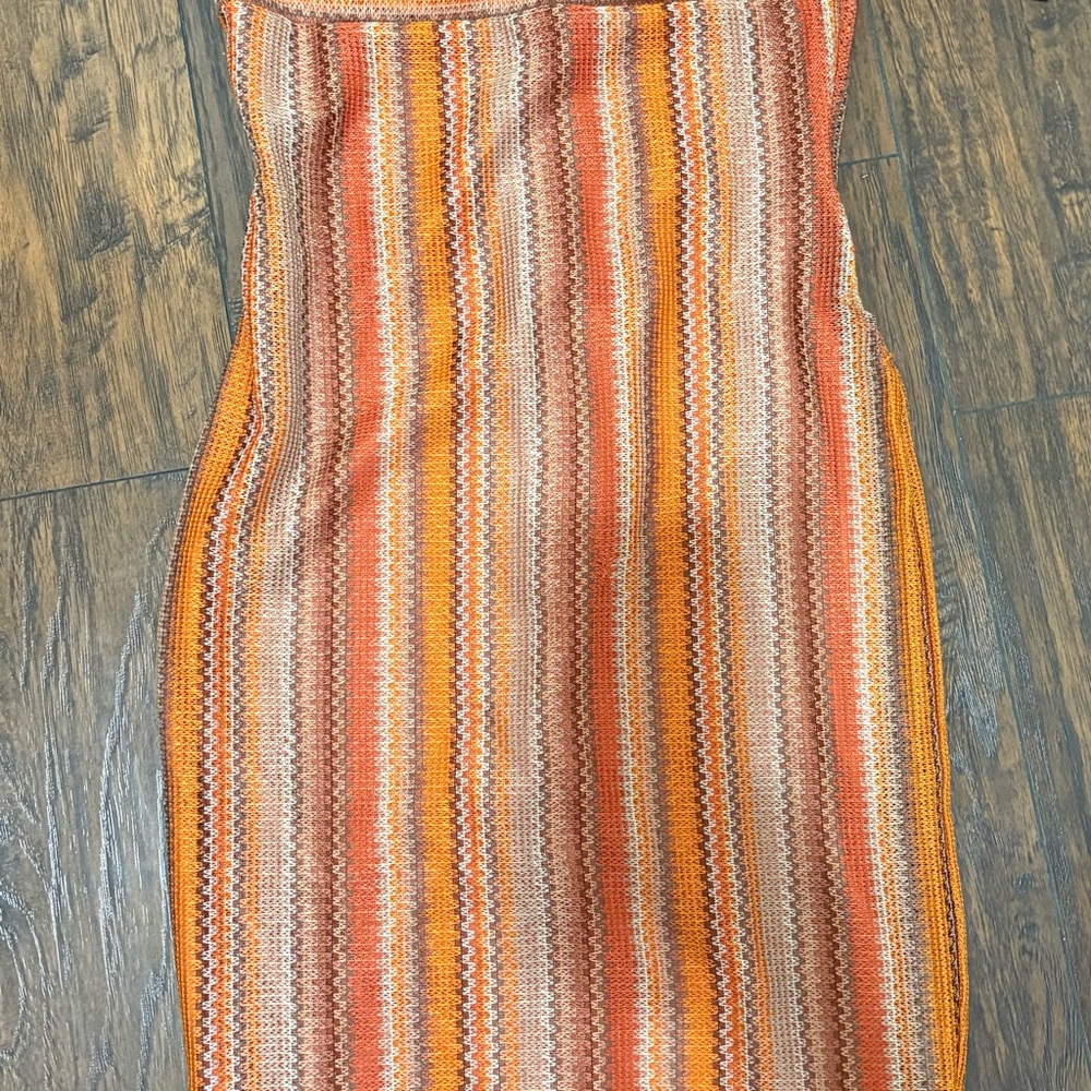 Derek Heart Body con Strapless Dress